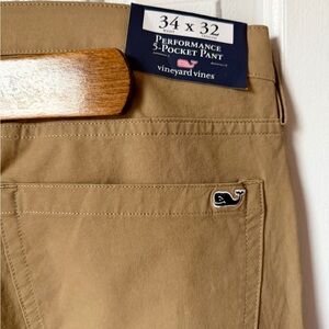 Vineyard Vines Men's Khaki 5-Pocket Chinos